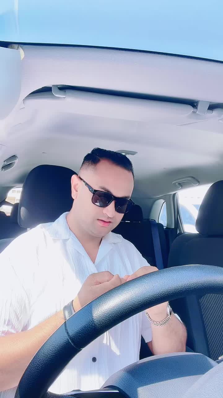 @Anup R.D🇳🇵♥️🇴🇲