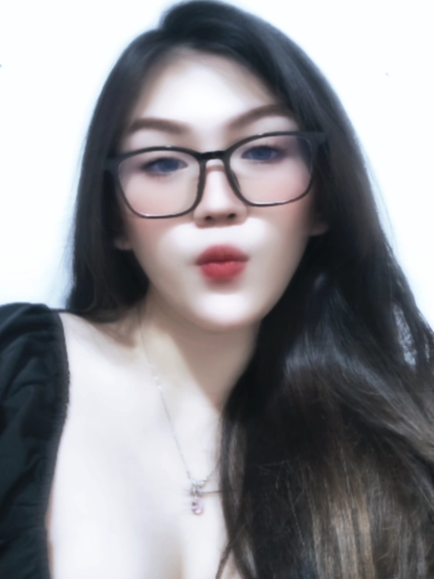 @MAMABEAR420