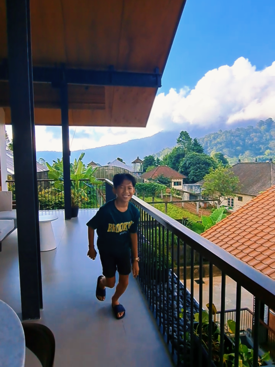 @Sukameni