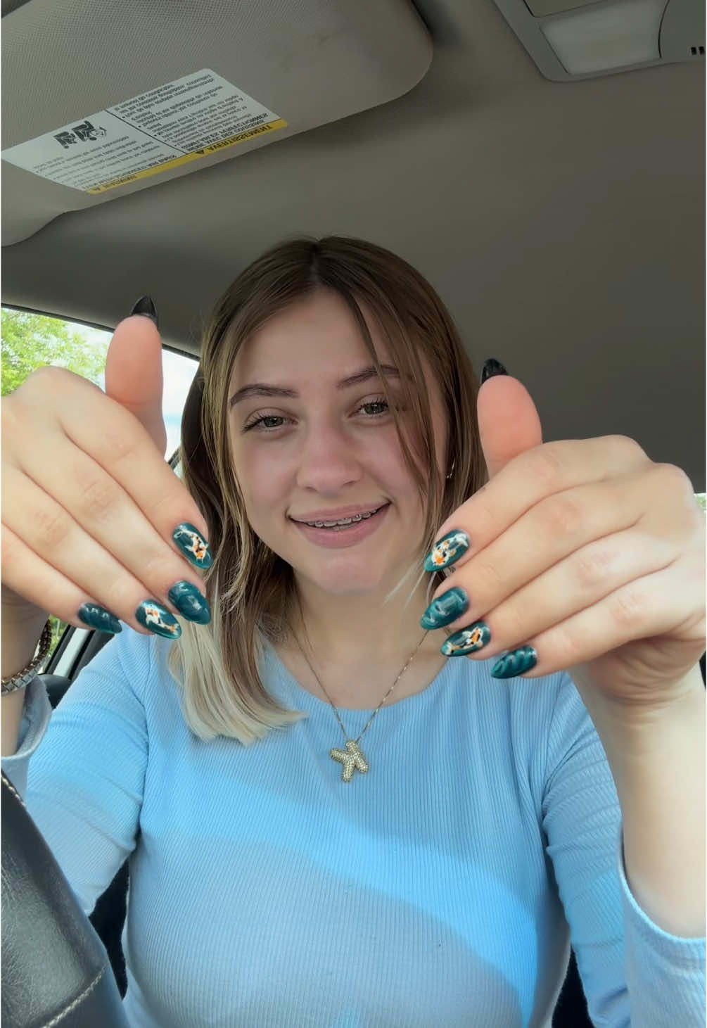 Katie R. 💕 (@katieslilwrld) - Urlebird