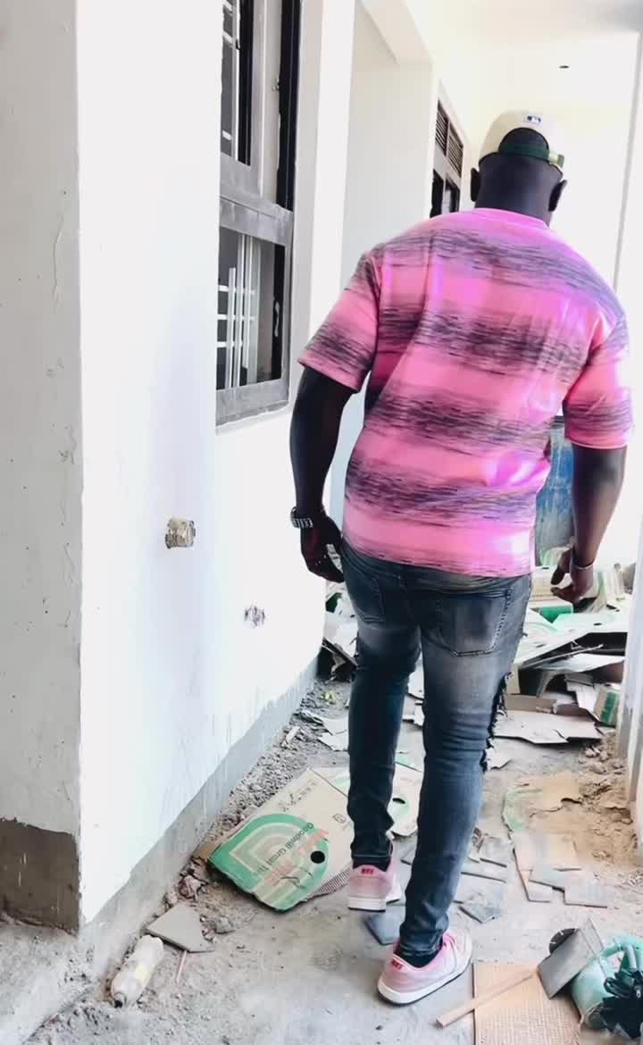 @MK🇺🇬