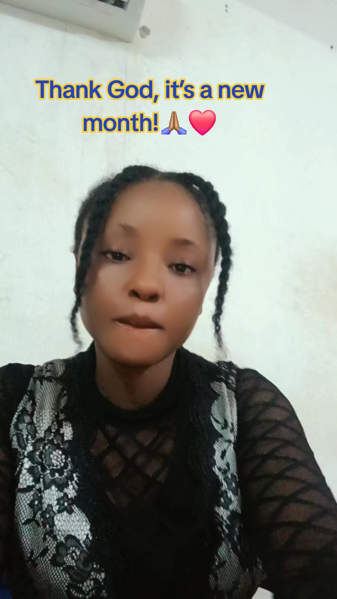 @Queen B_001