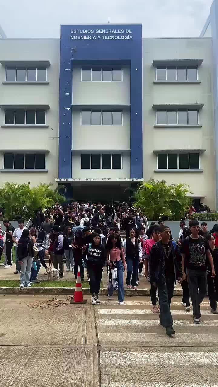 @SIU