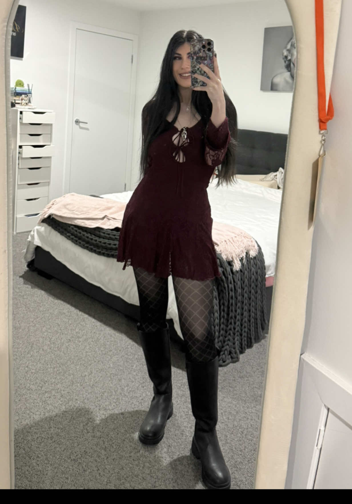 @elissaonthescene