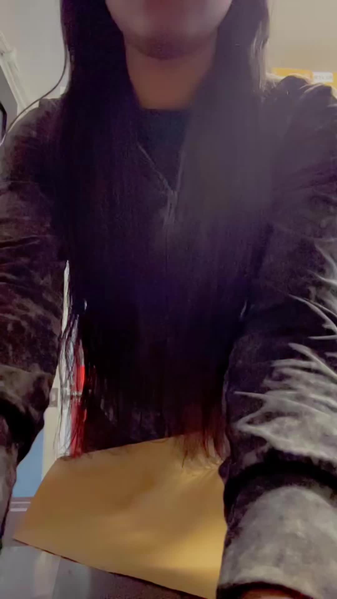 @Chocolatedropp🍫🤤
