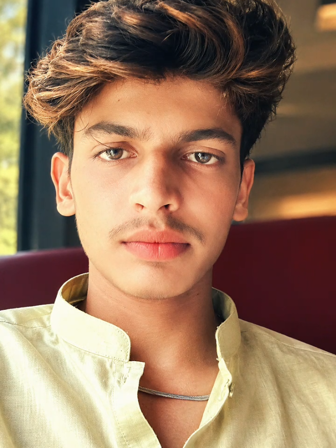 @⚔️عبدالرحمن مغل 🚭 💯