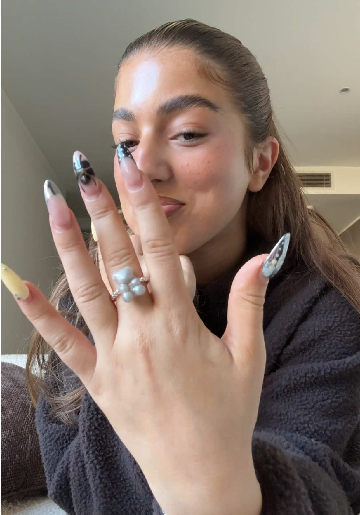 @tiffanyvillani