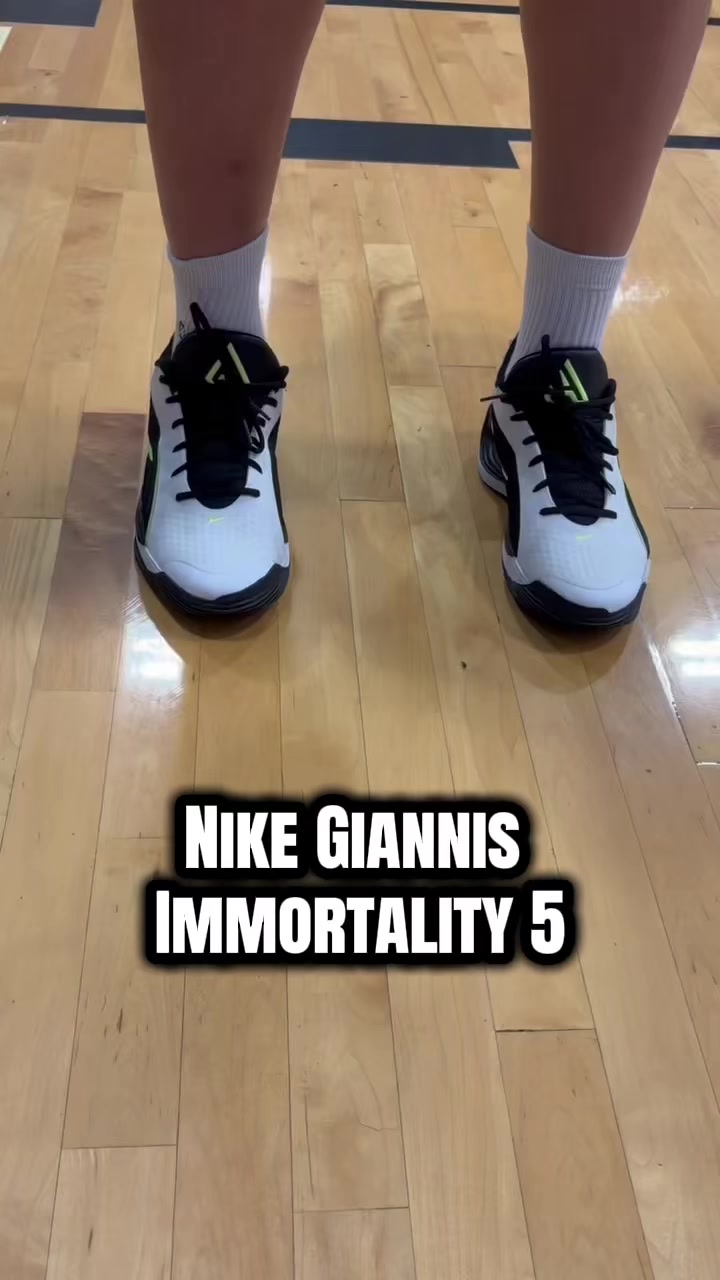 @HeavyKicks25 (Jay)