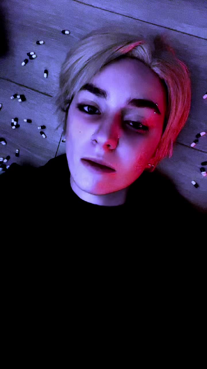 @LCosplays