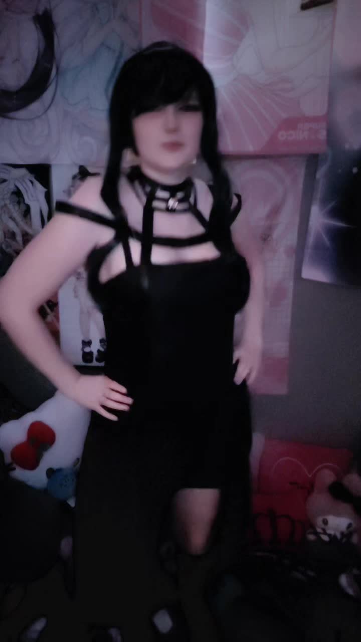 @ˏˋ&deg;&bull;*⁀➷ Evie