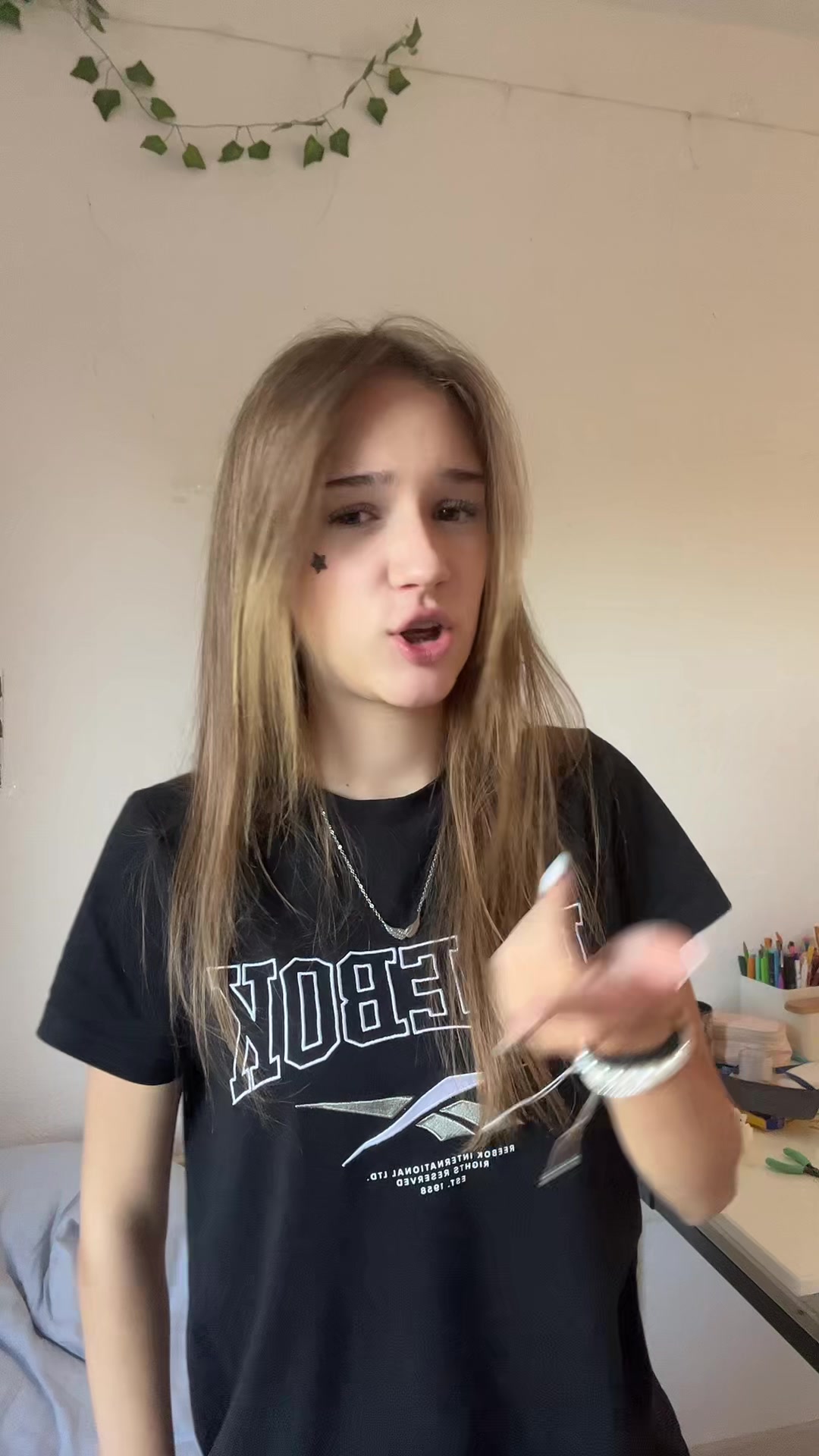 @машка