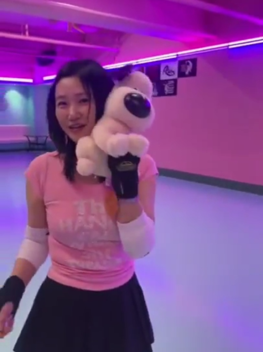 @🐻롤러타는🐻간지정🐻아네트