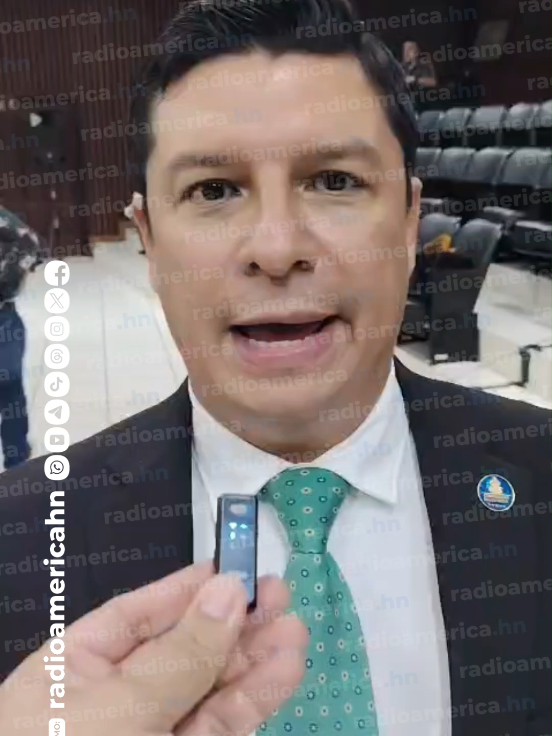 @Radio Am&eacute;rica Honduras