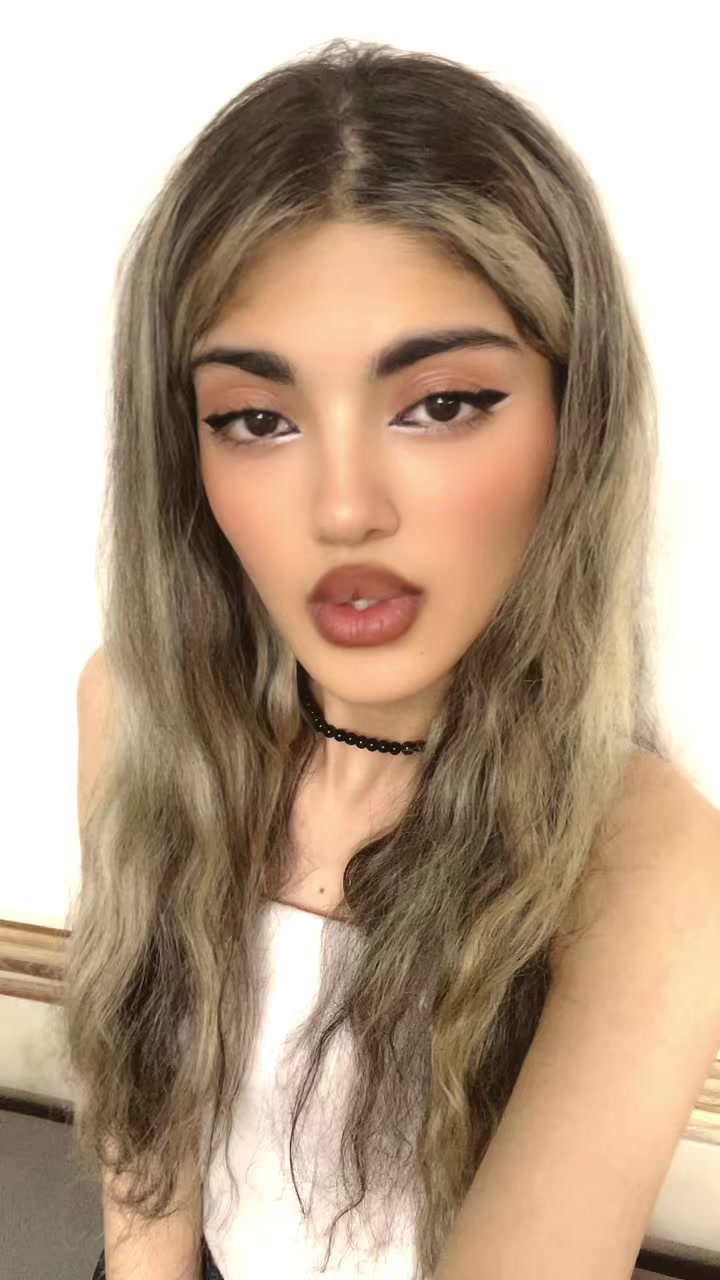 @Nazanin
