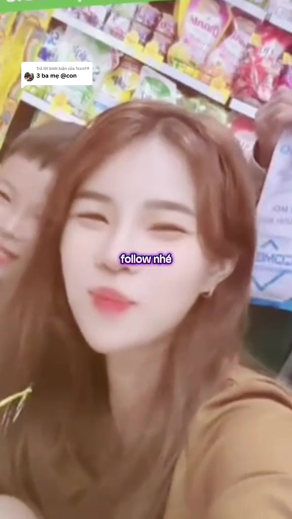 @clip 3 mẹ con trong siêu thị