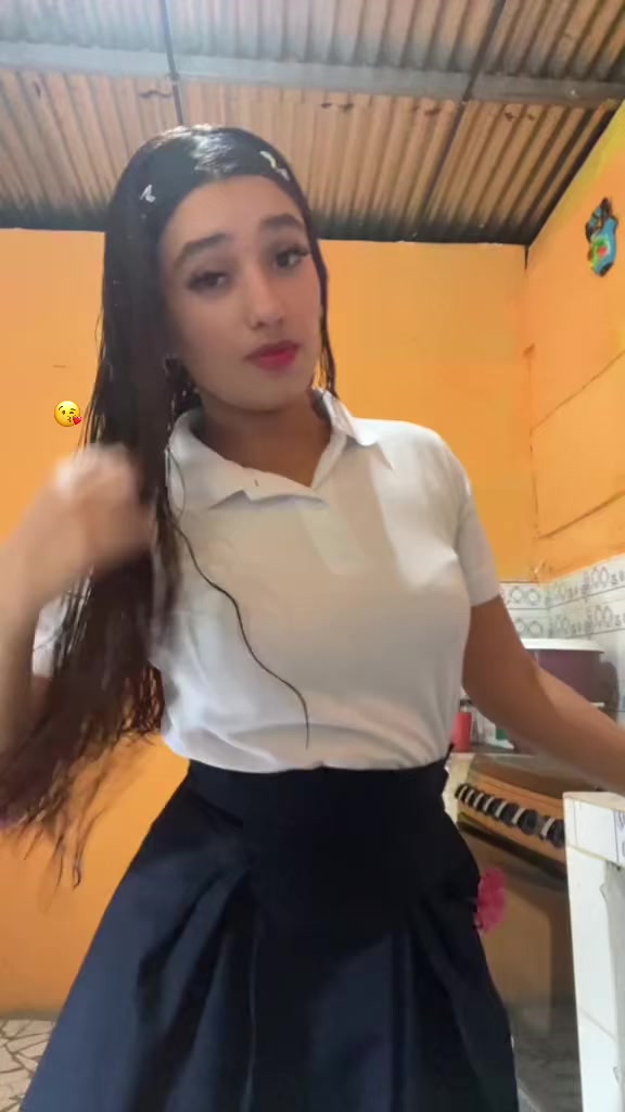 @𝑵𝒂𝒉𝒐𝒎𝒚𝒚𝒚🌸
