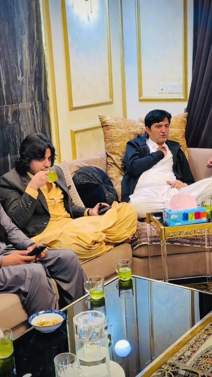 @Chota Imran khan 804