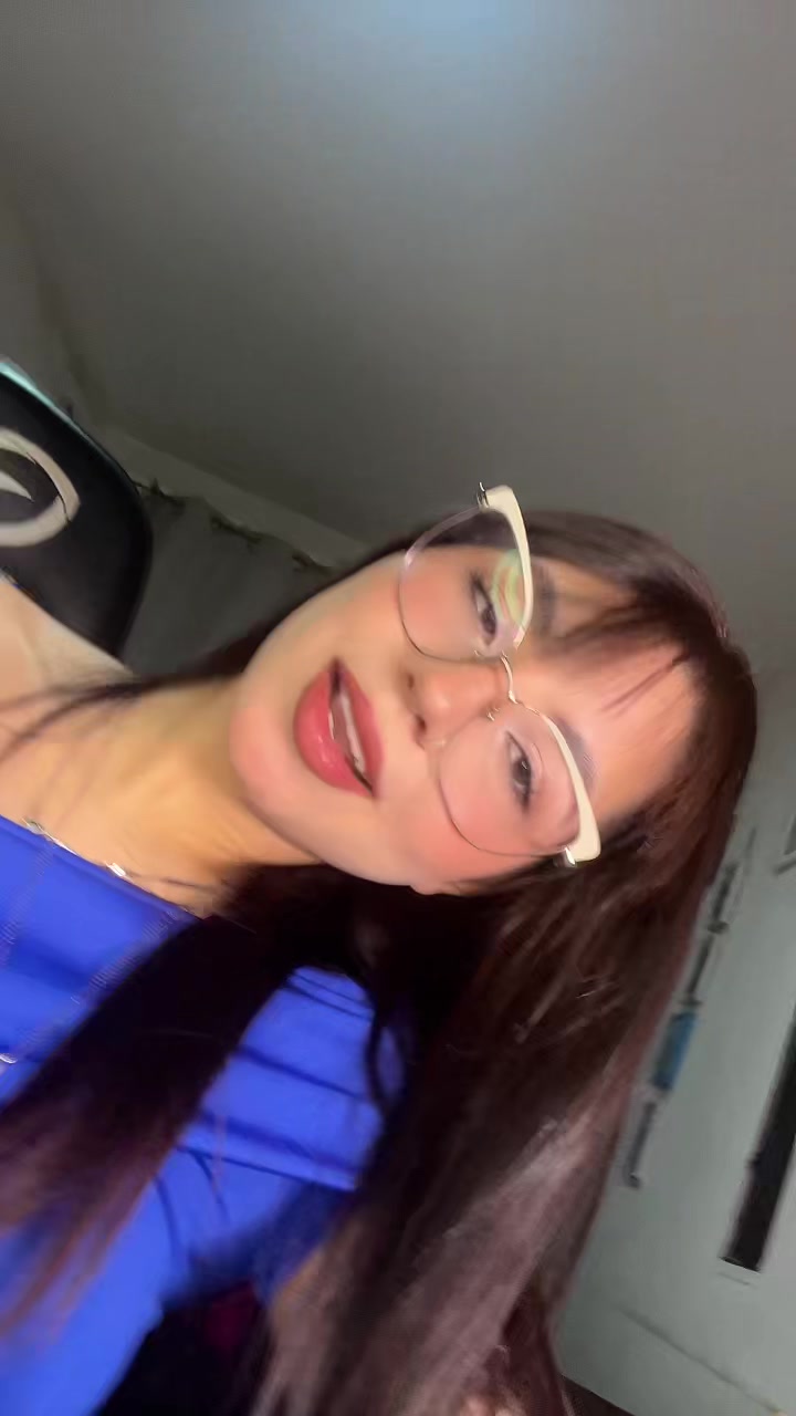 @Ayda🍒❤️