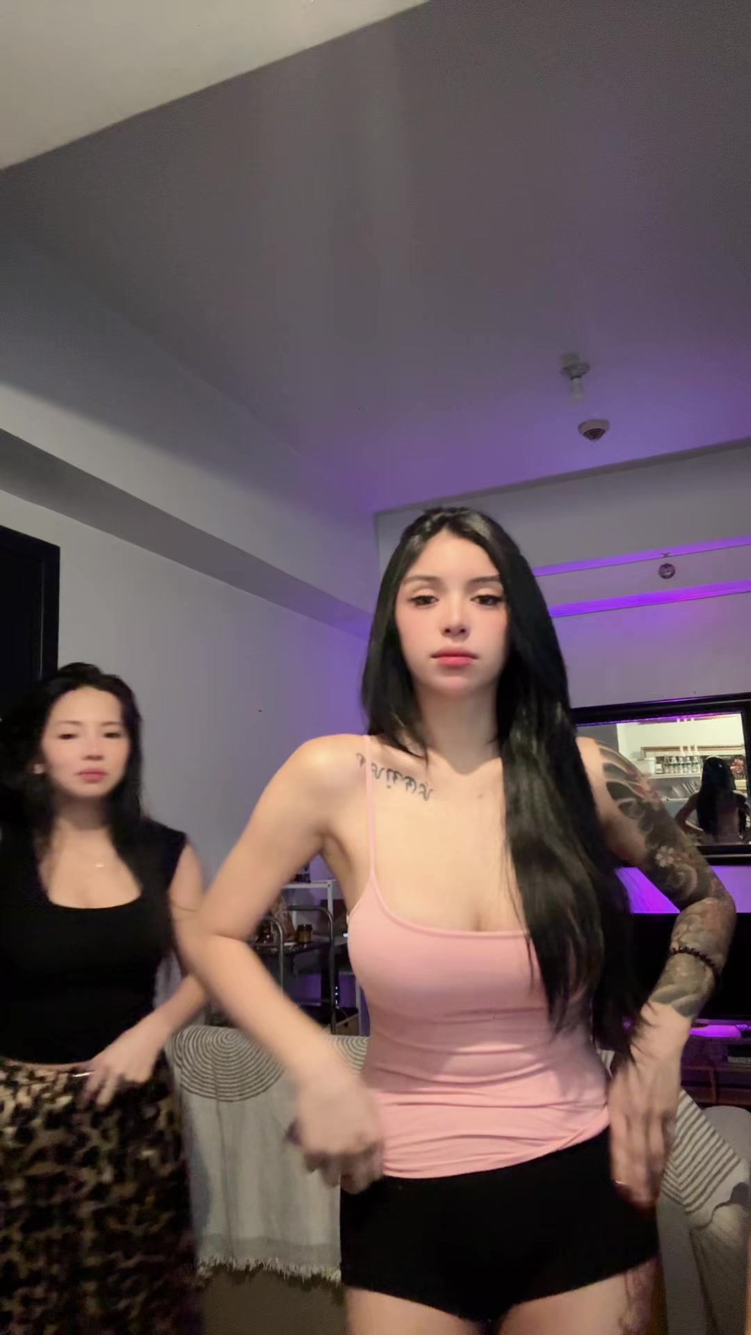 @jaynis