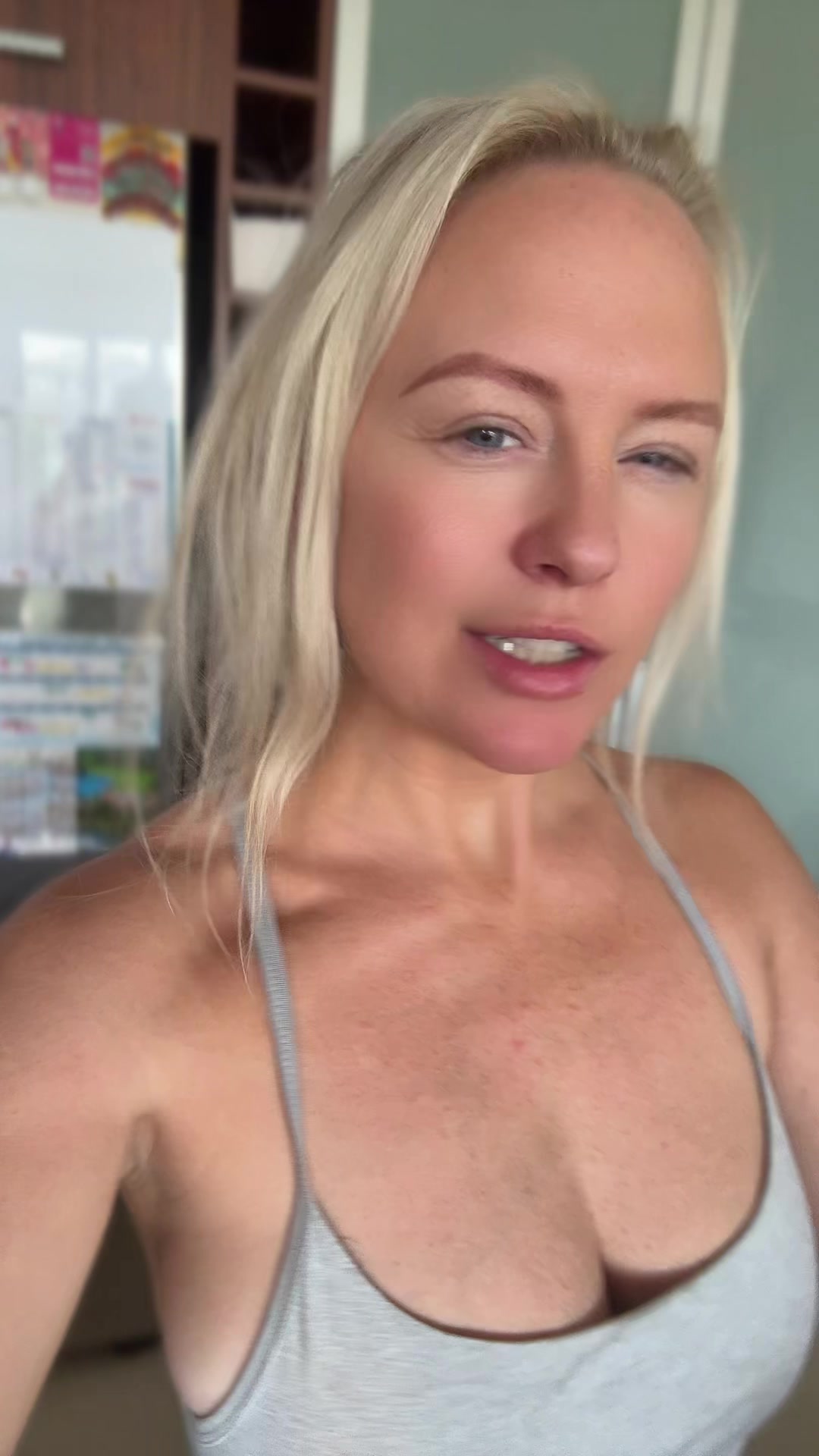 @themommyexperience