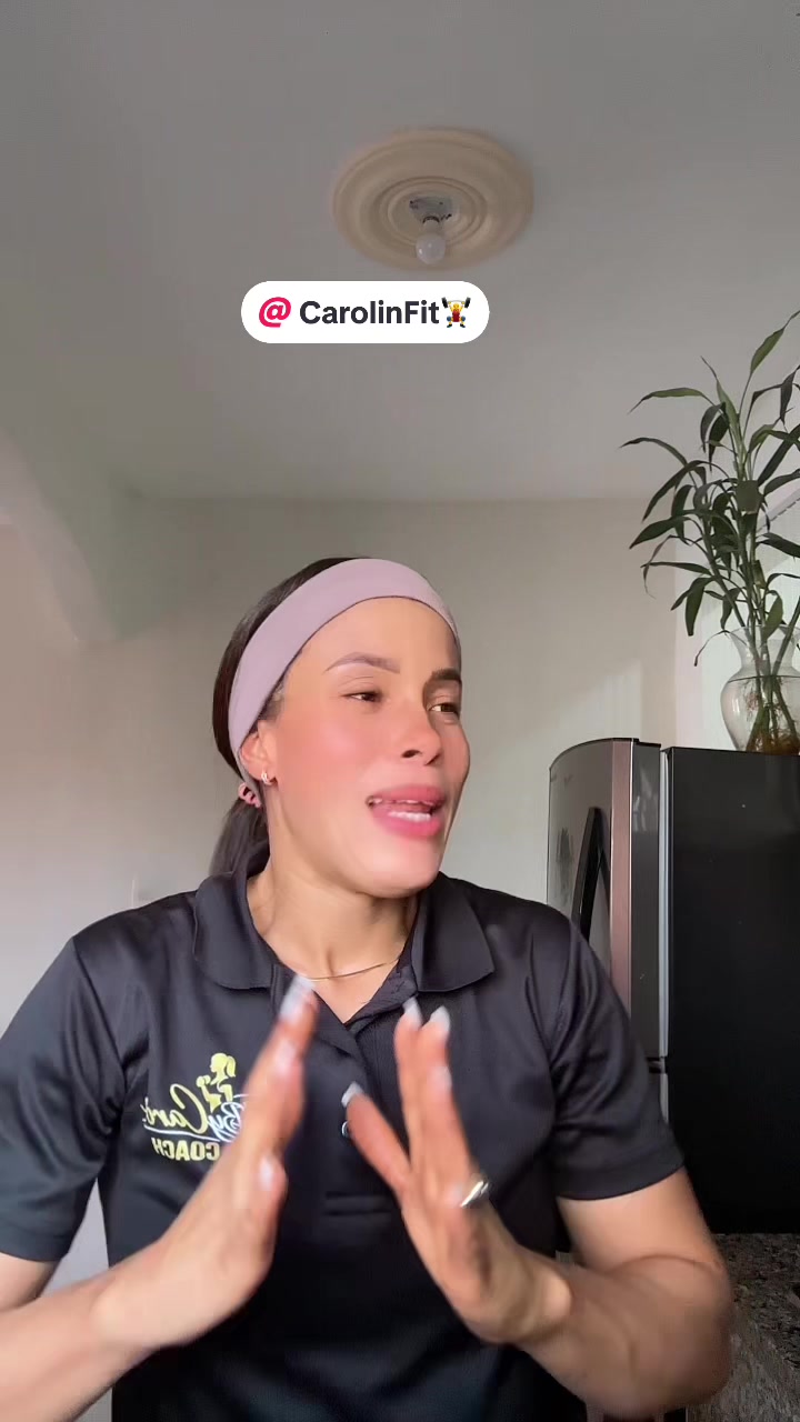 @FitByCarolin🏋️&zwj;♀️