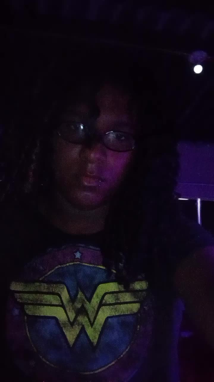 @clowdeen🐺