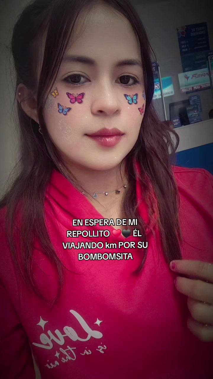@TU NIÑA👧❤️🖤
