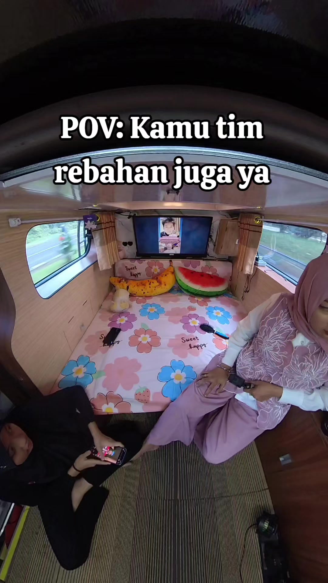 @family homestay campervan