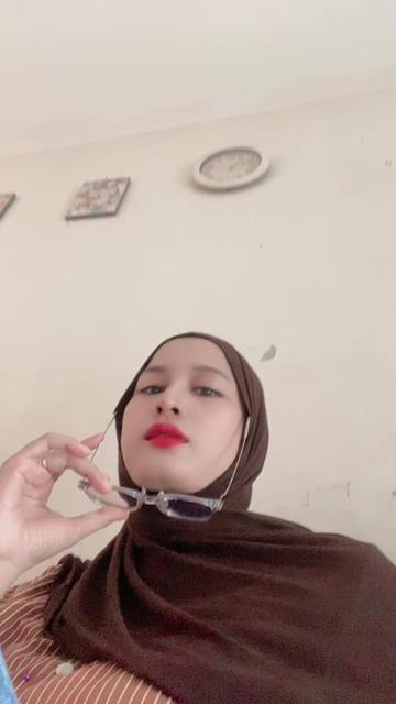 @Haysisca