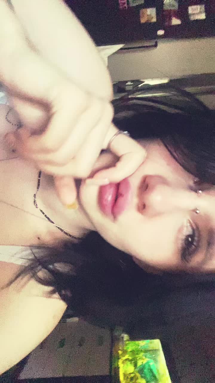 @Кошка