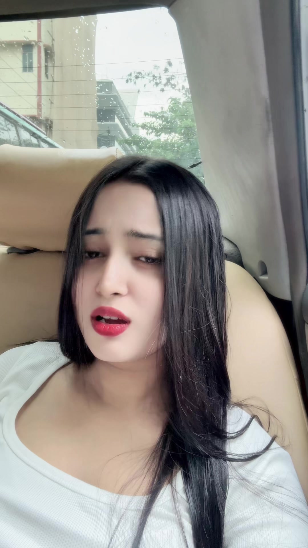 @Riyana🌸🫰🏻