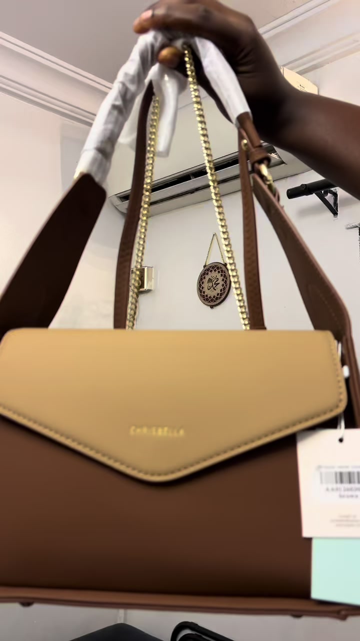 @ERIN BAG SELLER IN AKOKA LAGOS