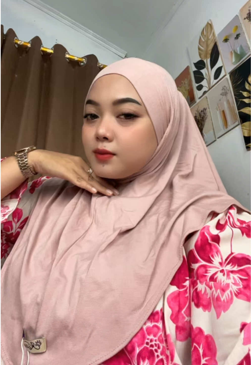 @Dewiigg