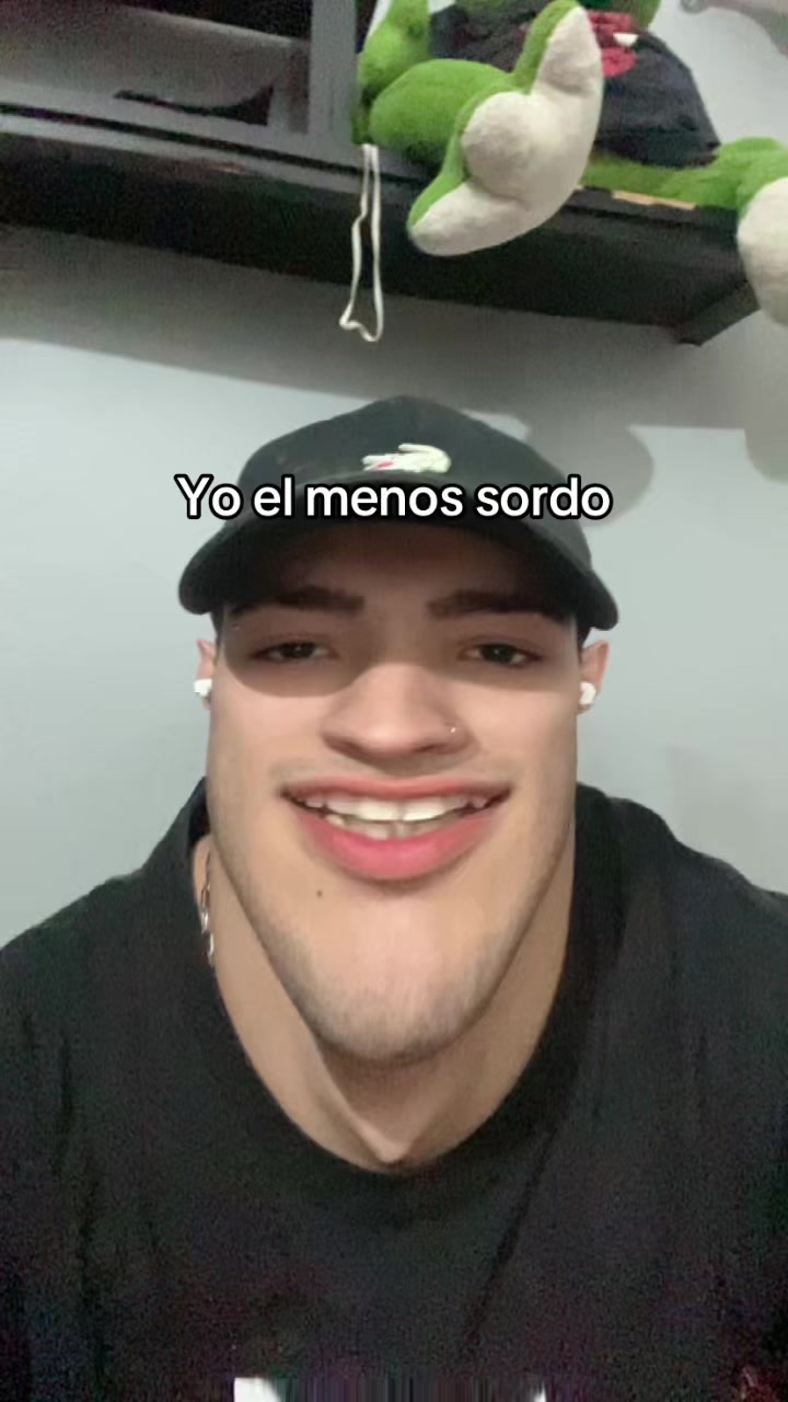 @Elcuelloo🗽