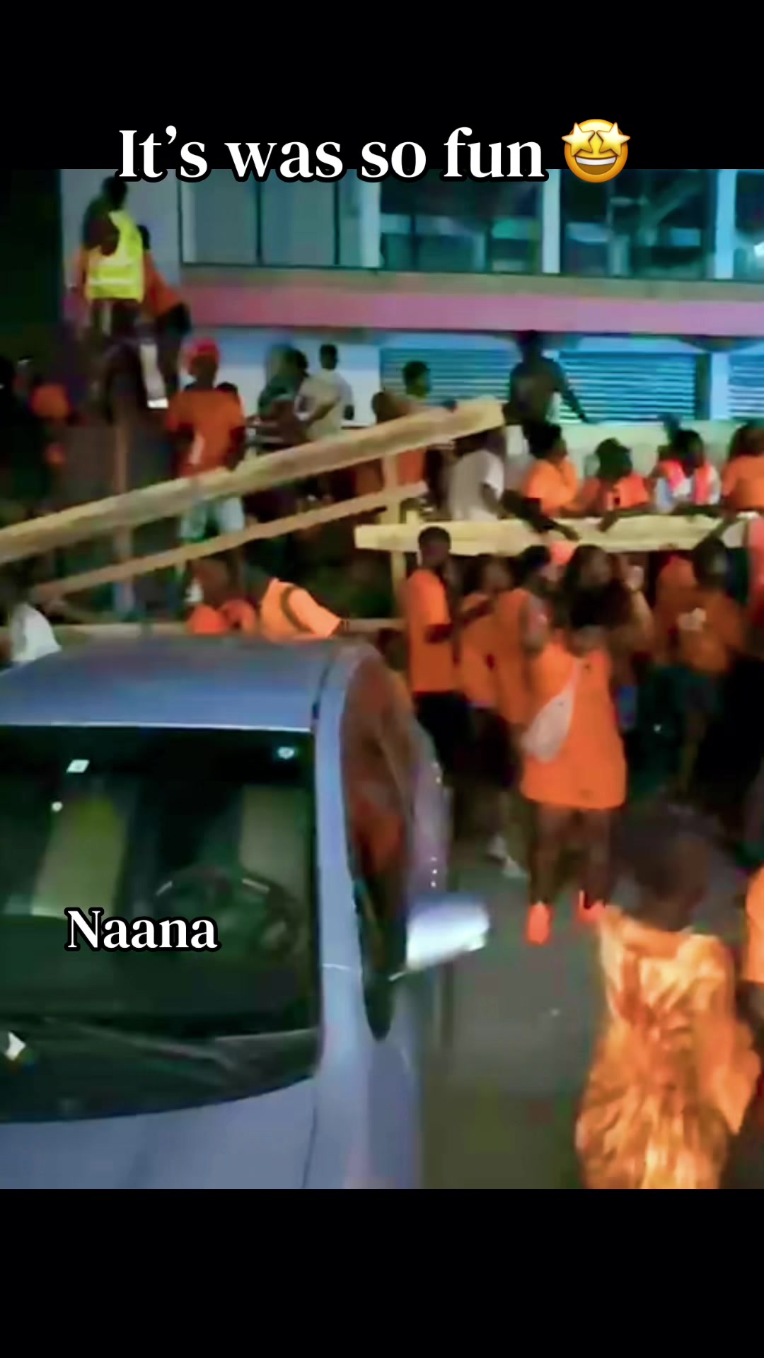 @naana