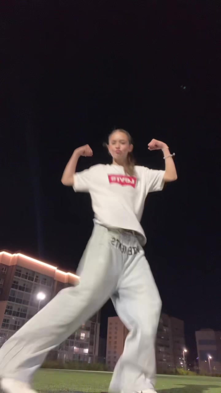 @вика купер
