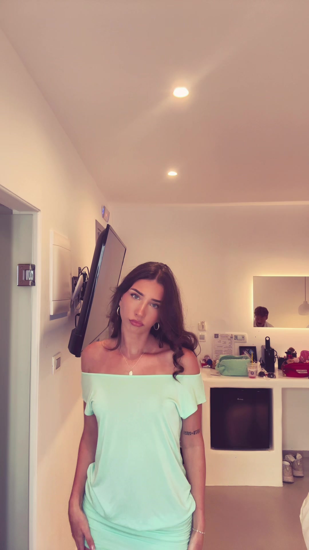 @hannahrinaldi