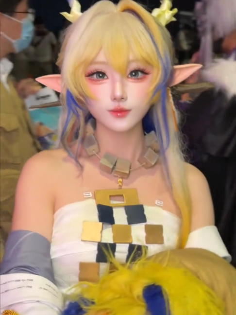 @Chủ Tịch Wibu ( COSPLAY)