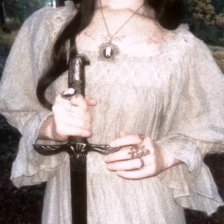 @𝔅𝔞𝔤𝔯𝔬𝔫𝔨