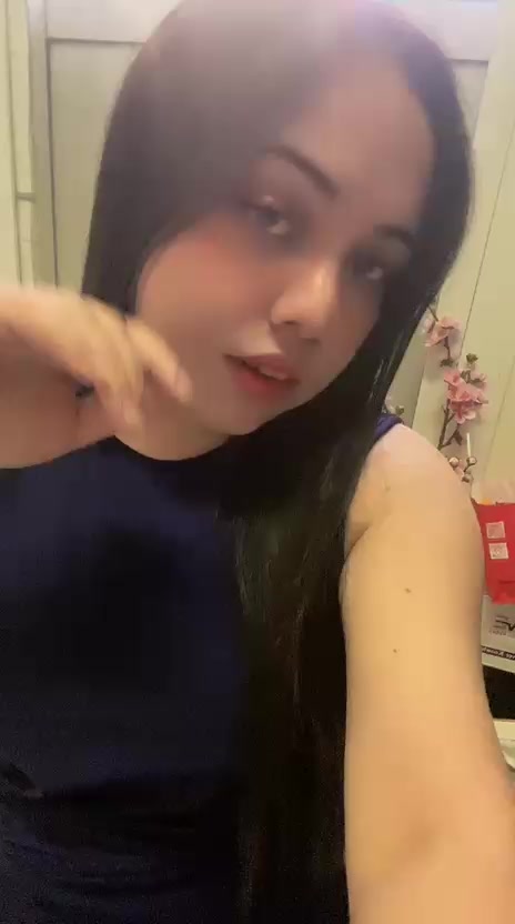 @शकुन🌼