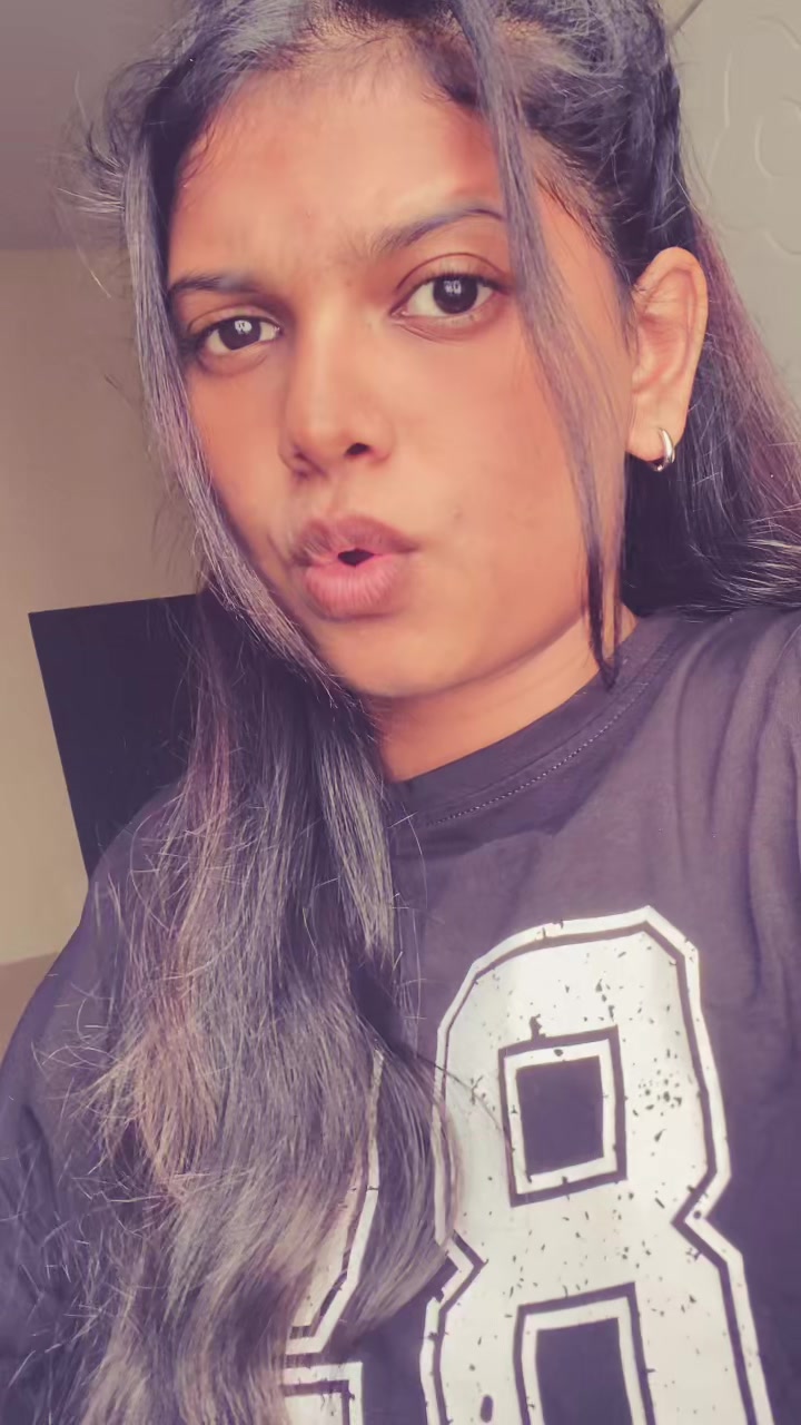 @𝒦𝑒𝑒𝓏&rsquo;𝓎💋🕊
