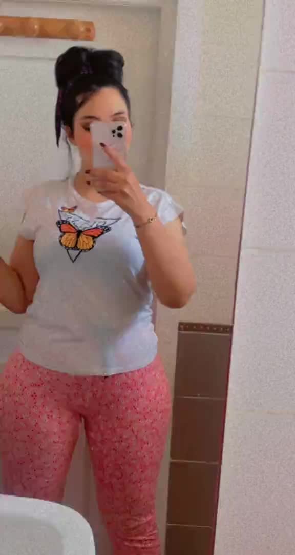 @divaleona369