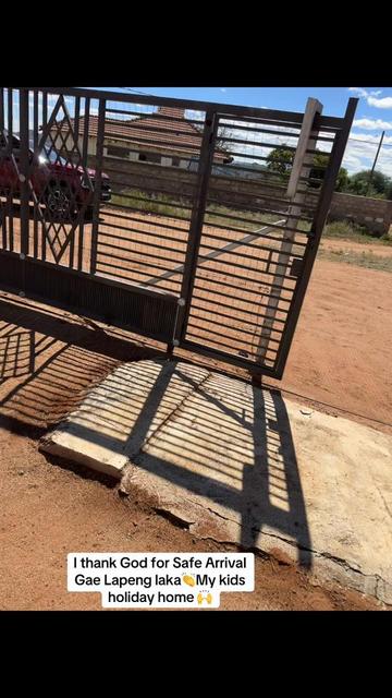 @mathabo mphahlele