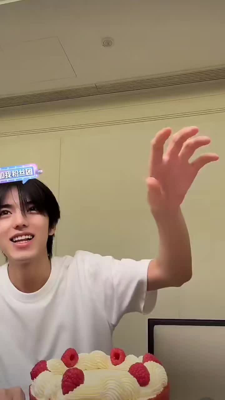 @๐๐๐๐ ๐๐ ๐ฆ๐๐๐