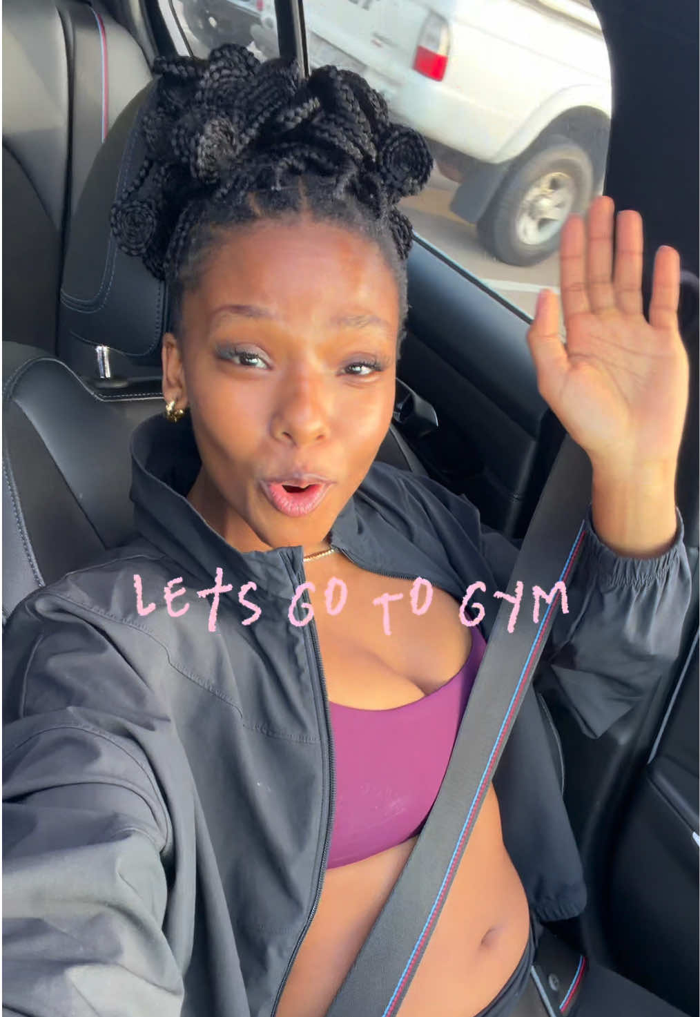 @KhanyaMzobe
