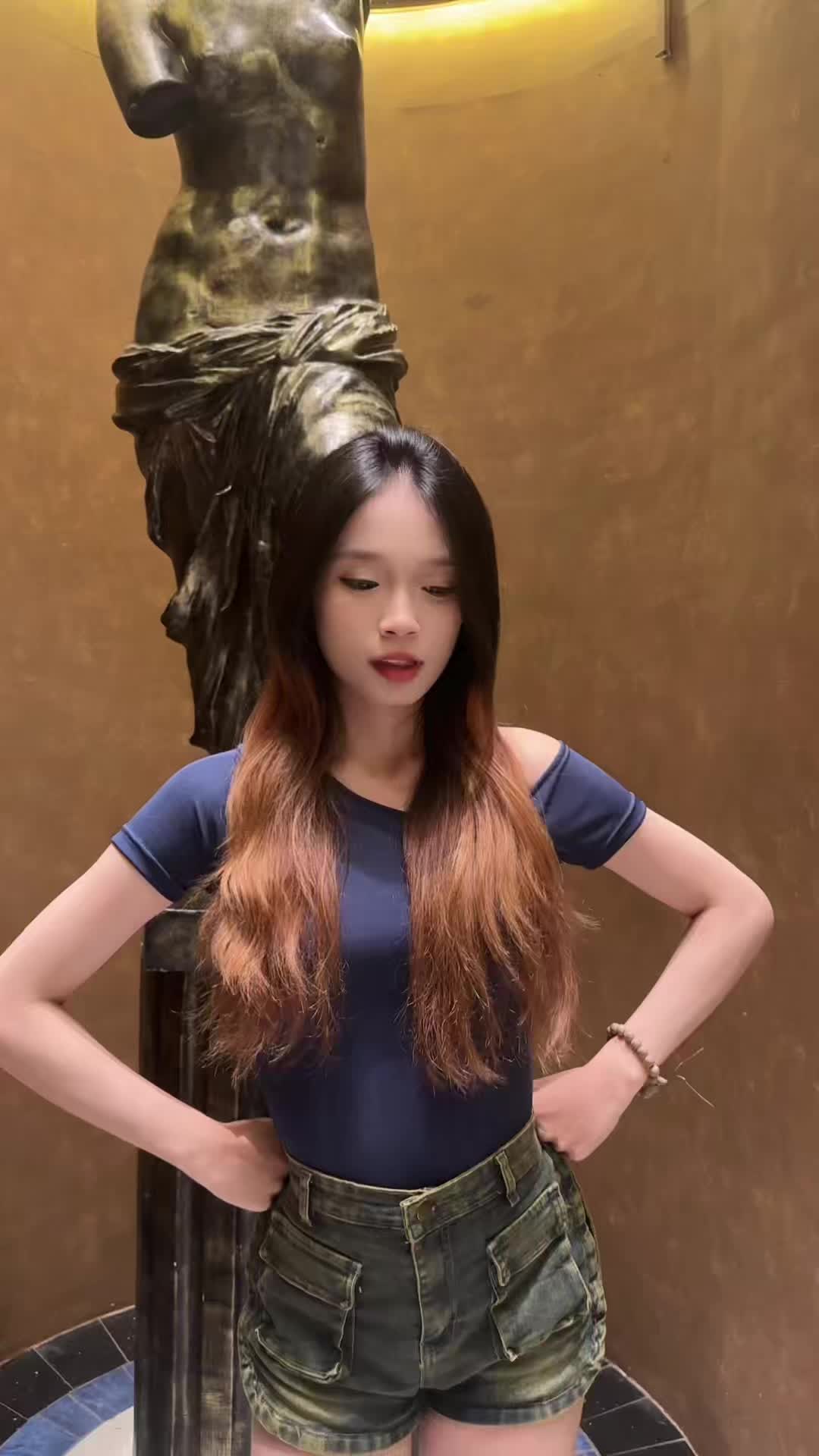 @Huỳnh Gia Nghi