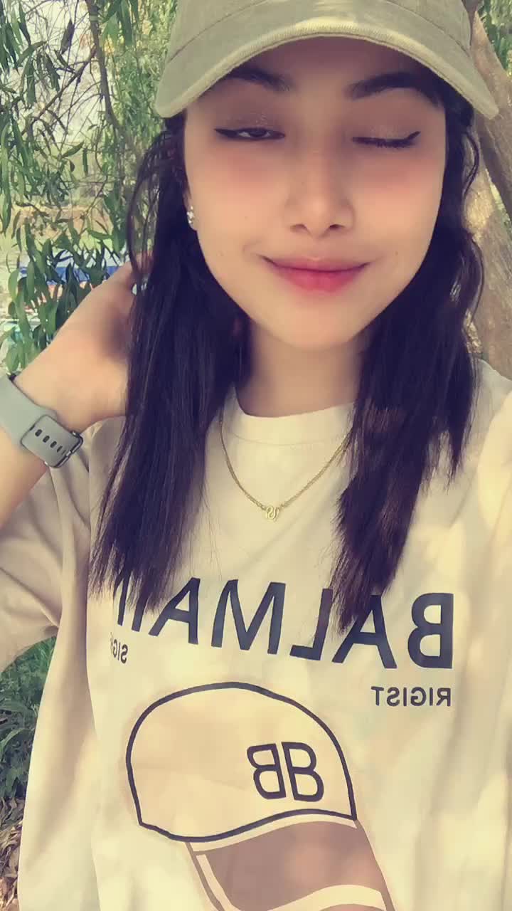 @apikshya👩&zwj;🦰