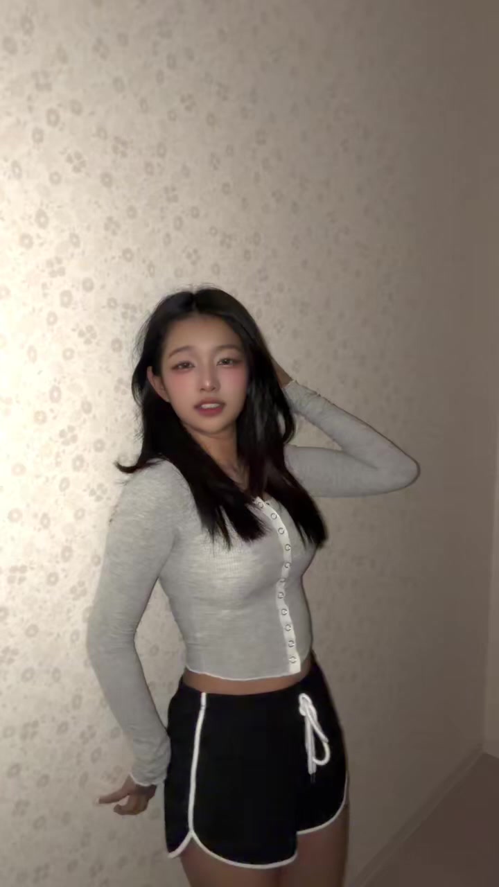 @虹咲カリナ