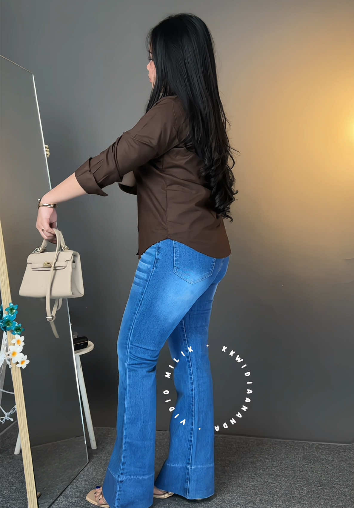 @Kkwidiaananda