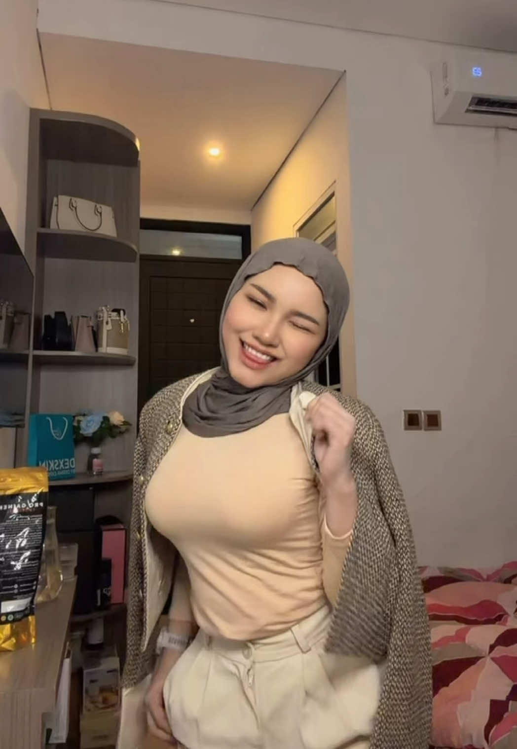 @riccaaa